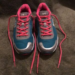 NEW Under armour Micro G blue/pink/grey